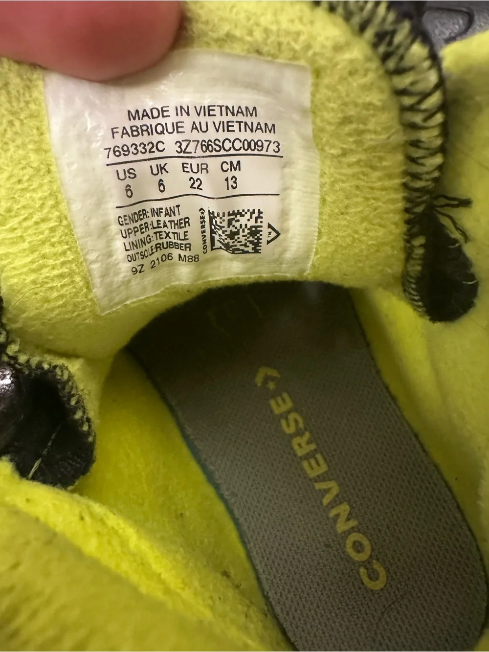 Toddler Converse Navy High-Top Sneakers Lime Green Lining waterproof Size 5-6